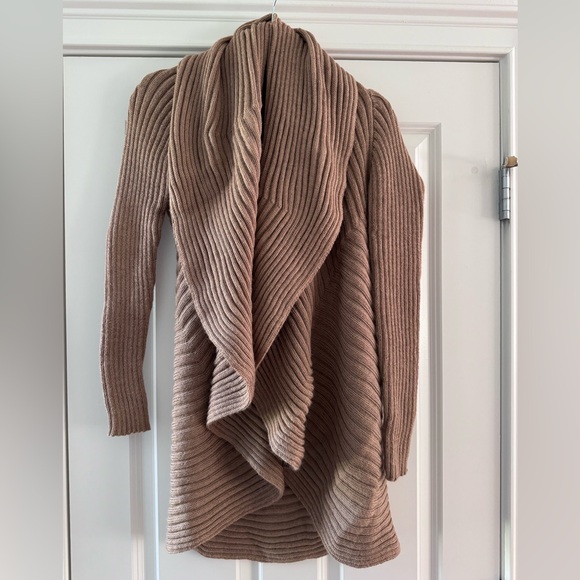 Peruvian Handmade Essential Magic Sweater Alpaca Blend OS Camel - Picture 12 of 15